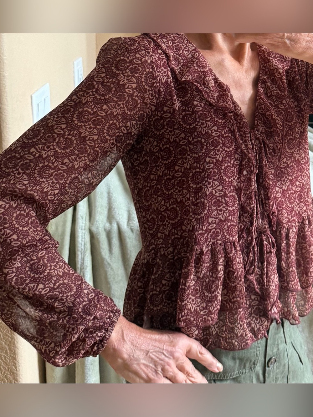 Ruffle Layered Blouse Sheer Sleeve Elegant Flowy V-neck Blouse XS  Autre Filles